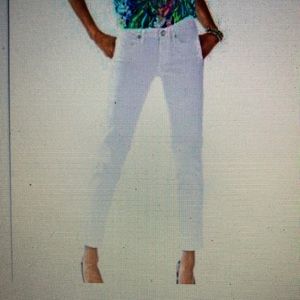 🌸Lilly Pulitzer south ocean crop white jeans